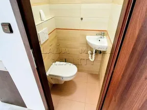 Pronájem bytu 2+kk, Praha - Kamýk, Zárubova, 42 m2