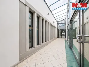 Pronájem kanceláře, Olomouc, Horní náměstí, 156 m2