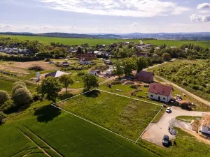 Prodej pozemku pro bydlení, Plzeň, Vlkýšská náves, 1704 m2