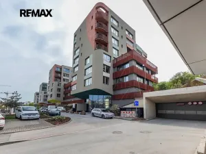 Prodej bytu 1+kk, Praha - Radlice, U Komína, 38 m2