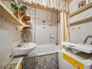Prodej bytu 4+1, Hradec Králové, Jungmannova, 74 m2
