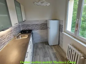 Pronájem bytu 2+1, Praha - Malešice, Káranská, 56 m2