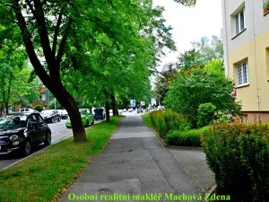 Pronájem bytu 2+1, Praha - Malešice, Káranská, 56 m2