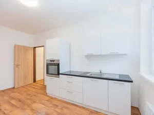 Pronájem bytu 1+1, Šumperk, Banskobystrická, 38 m2