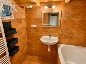 Pronájem bytu 1+kk, Praha - Košíře, Vrchlického, 27 m2