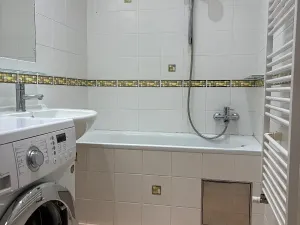 Prodej bytu 2+kk, Praha - Strašnice, Saratovská, 58 m2