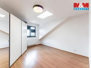 Pronájem bytu 2+kk, Praha - Michle, U plynárny, 74 m2
