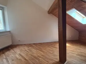 Pronájem bytu 2+kk, Praha - Vinohrady, Koubkova, 65 m2