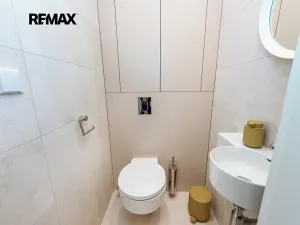Pronájem bytu 2+1, Praha - Nusle, Kloboučnická, 46 m2