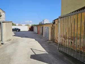 Pronájem garáže, Brno, Rybníček, 18 m2
