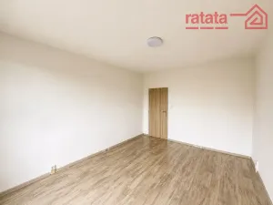 Pronájem bytu 2+1, Chomutov, Školní pěšina, 60 m2