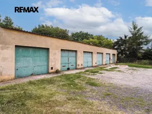 Prodej komerční nemovitosti, Měcholupy, 130 m2