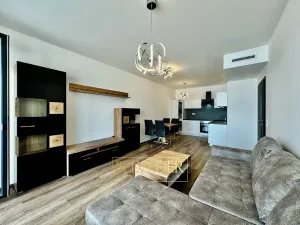 Pronájem bytu 2+kk, Praha - Hloubětín, Sobí, 55 m2