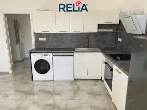 Pronájem bytu 2+kk, Liberec, Pazderkova, 42 m2
