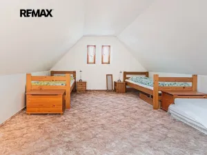 Prodej rodinného domu, Kamýk nad Vltavou, 363 m2