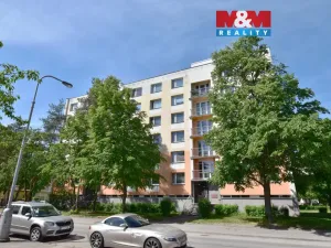 Pronájem bytu 2+kk, Hradec Králové - Nový Hradec Králové, Brožíkova, 34 m2