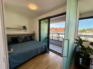 Pronájem bytu 2+kk, Praha - Žižkov, Krásova, 38 m2