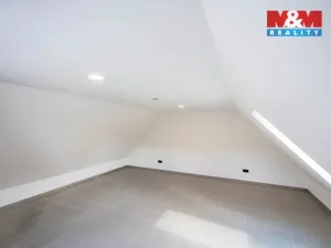 Prodej rodinného domu, Beroun, V Lukách, 144 m2