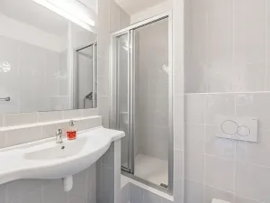 Pronájem bytu 1+kk, Praha - Jinonice, Peroutkova, 16 m2