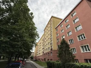 Pronájem bytu 2+1, Ostrava - Poruba, Nálepkovo náměstí, 66 m2