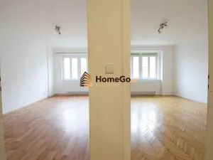 Pronájem bytu 2+1, Praha - Nusle, U gymnázia, 58 m2