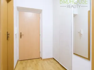 Prodej bytu 2+1, Plzeň - Skvrňany, Waltrova, 72 m2