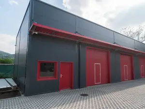Prodej komerční nemovitosti, Ústí nad Labem, U Podjezdu, 2500 m2