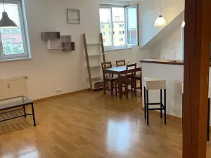 Pronájem bytu 2+kk, Praha - Vršovice, Bělocerkevská, 60 m2