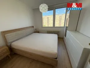 Pronájem bytu 3+1, Praha - Kobylisy, Střekovská, 65 m2