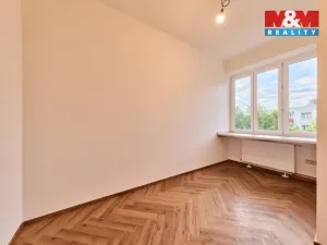 Prodej bytu 2+1, Trutnov - Horní Předměstí, Komenského, 69 m2