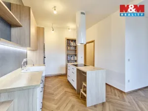 Prodej bytu 2+1, Trutnov - Horní Předměstí, Komenského, 69 m2