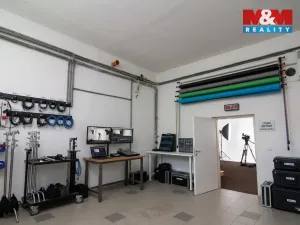 Pronájem kanceláře, Česká Lípa, Bendlova, 215 m2