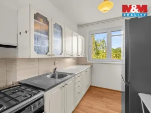 Prodej bytu 3+1, Kladno, Kordačova, 76 m2