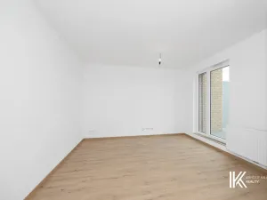 Pronájem bytu 2+kk, Pardubice, U Sportovní školy, 44 m2