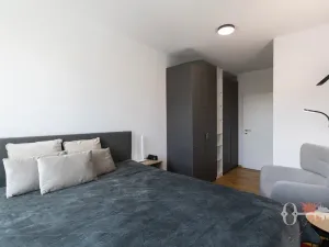 Prodej bytu 2+kk, Horoměřice, Karla IV., 55 m2