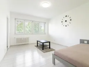 Pronájem bytu 1+1, Ostrava, Alžírská, 26 m2