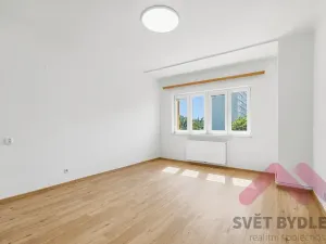 Pronájem bytu 2+kk, Praha - Nusle, Na Pankráci, 59 m2