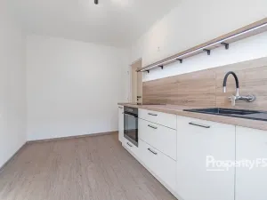 Pronájem bytu 2+1, Přerov - Přerov I-Město, Bratrská, 55 m2