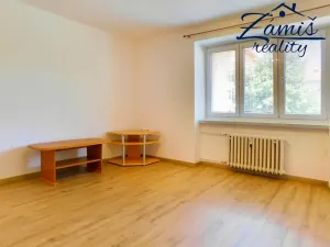 Pronájem bytu 1+1, Kladno, gen. Píky, 37 m2