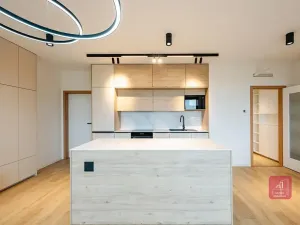 Pronájem bytu 2+kk, Mokrá-Horákov, 63 m2