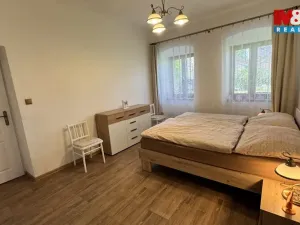 Prodej rodinného domu, Černovice, Dobešovská, 300 m2