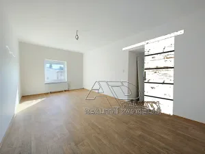 Pronájem bytu 1+1, České Budějovice, 44 m2