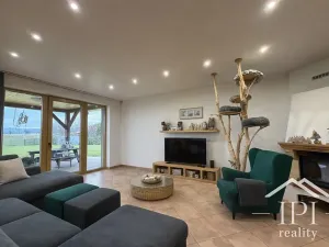 Prodej rodinného domu, Cítoliby, Na Plevně, 223 m2