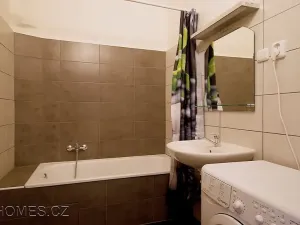 Pronájem bytu 3+1, Praha - Vinohrady, Slezská, 100 m2