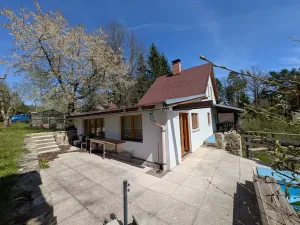 Prodej chaty, Lásenice, 120 m2