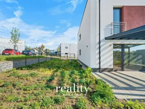 Pronájem bytu 2+kk, Jihlava, Na Nivách, 56 m2
