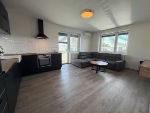 Pronájem bytu 2+kk, Slavkov u Brna, Zelnice II., 58 m2