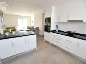 Prodej rodinného domu, San Miguel de Salinas, Alicante, Španělsko, 73 m2