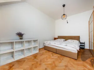 Prodej bytu 2+kk, Praha - Libeň, Střížkovská, 44 m2