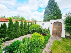 Prodej rodinného domu, Praha - Řepy, Doubravínova, 330 m2